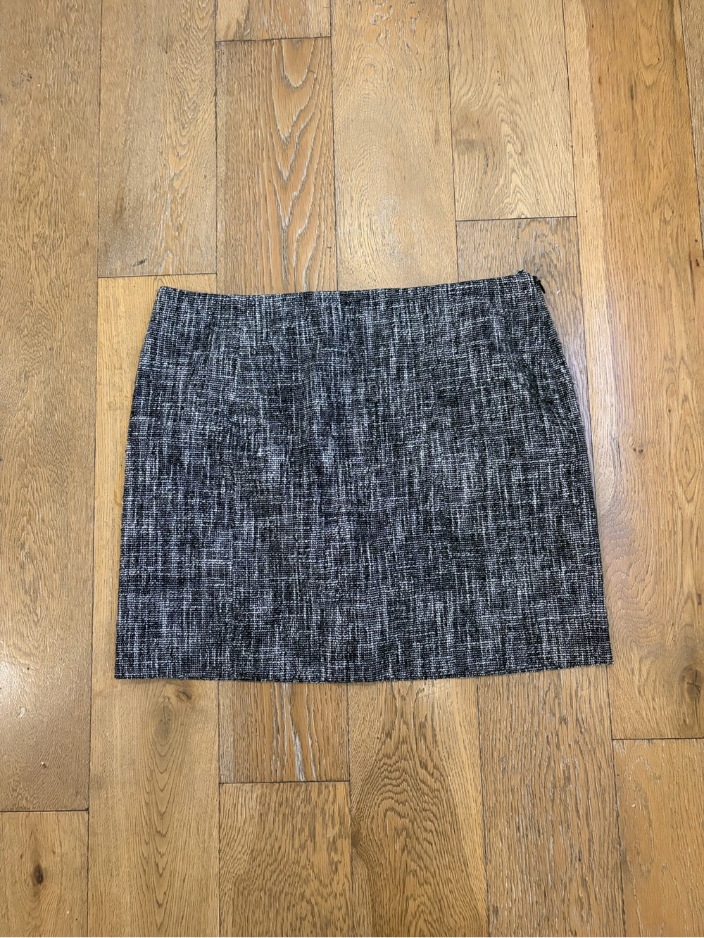 Theory Black and Gray Textured Tweed Mini Skirt
